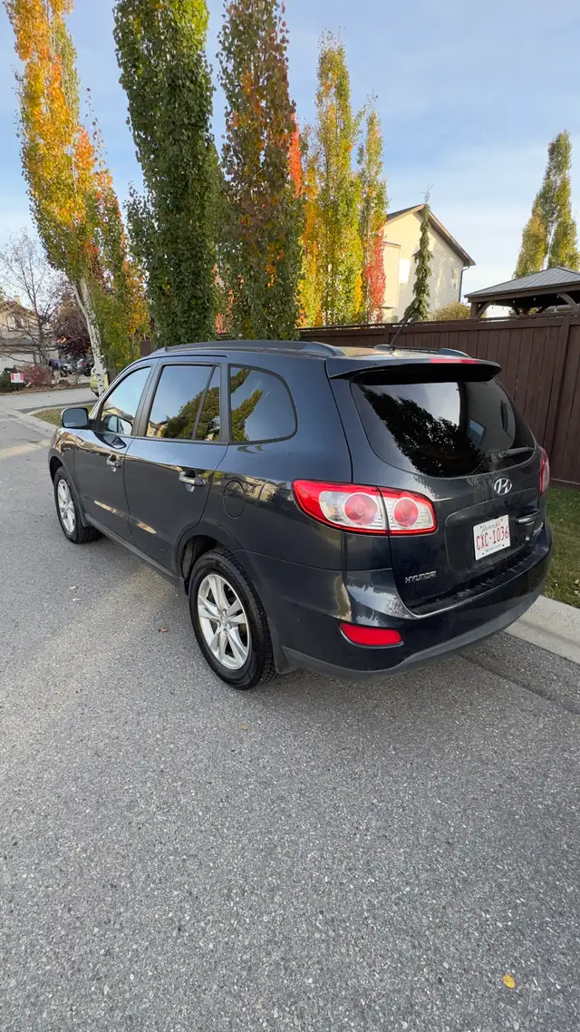 Car for 5 