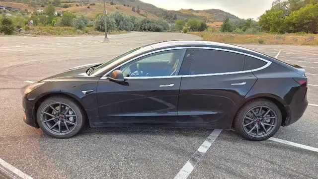 2018 Tesla Model 3 Long Range 503112452098631687