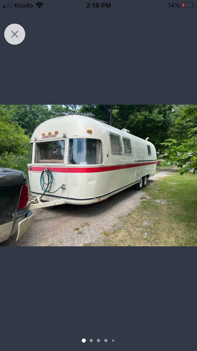 45 retro camper trailers light vintage classic 12- travel small. in Park Models in Barrie - Image 3
