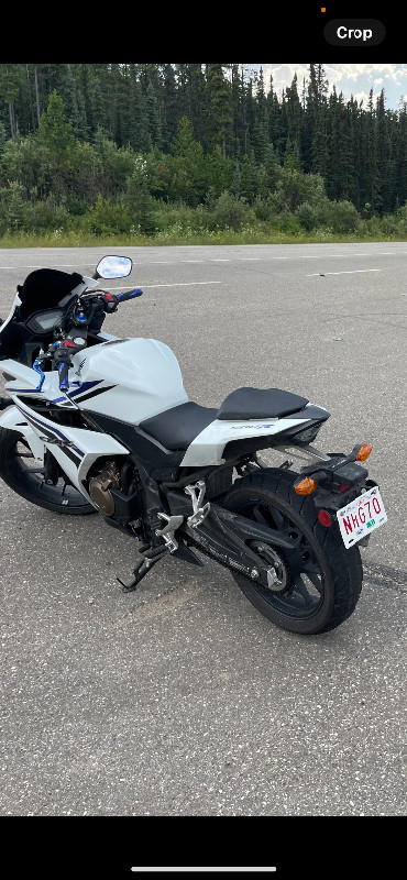 2017 Honda CBR 500R in Road in Edmonton - Image 2