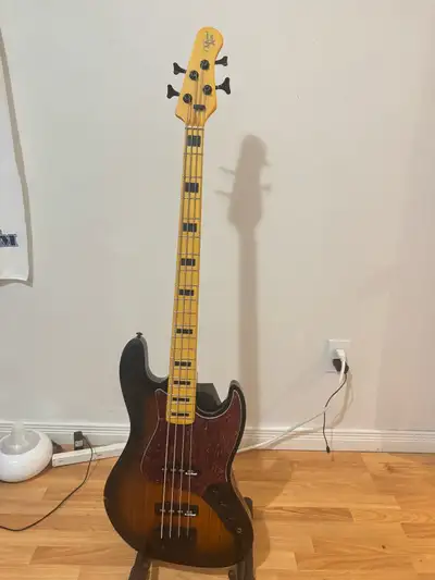 Michael Kelly vintage 4 jazz bass, View more