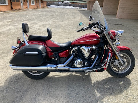 2009 Yamaha V-Star 1300 motorcycle in excellent condition in Street, Cruisers & Choppers in Whitehorse