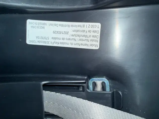 Chicco infant car seats in Strollers, Carriers & Car Seats in St. Catharines - Image 6