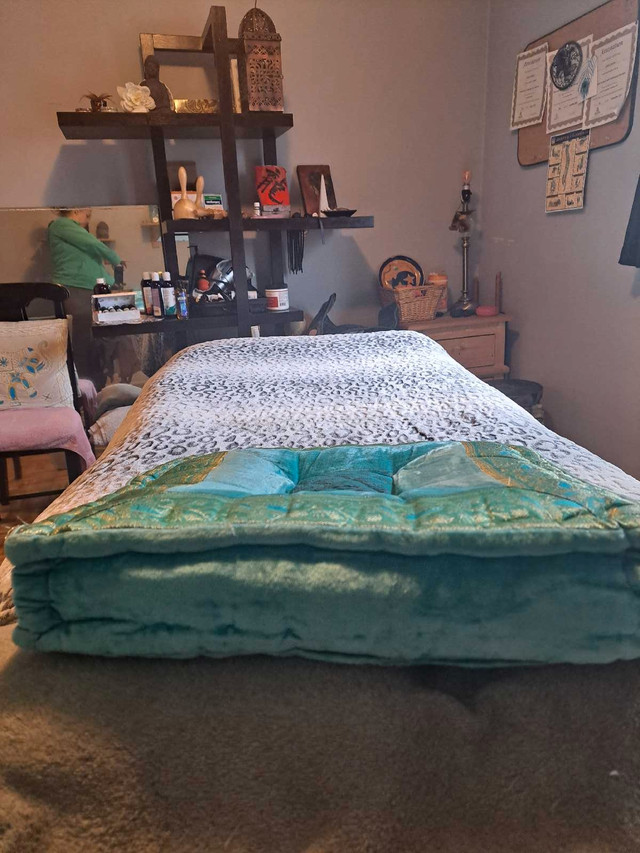 Massage Réflexologie en Privé - Laval/Rive Nord dans Services de Massages  à Laval/Rive Nord