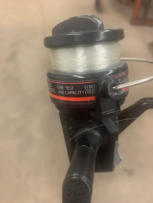 Shakespeare OM 020 spinning reel. Total tackle rod in Fishing, Camping & Outdoors in Norfolk County - Image 4