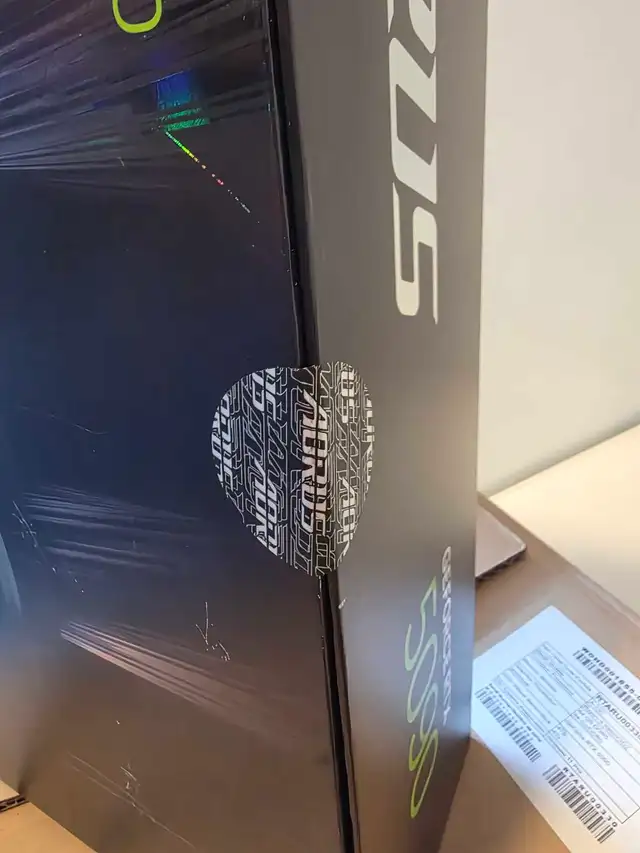 Brand New Aorus GeForce RTX 5090 Infinity592348189117665283