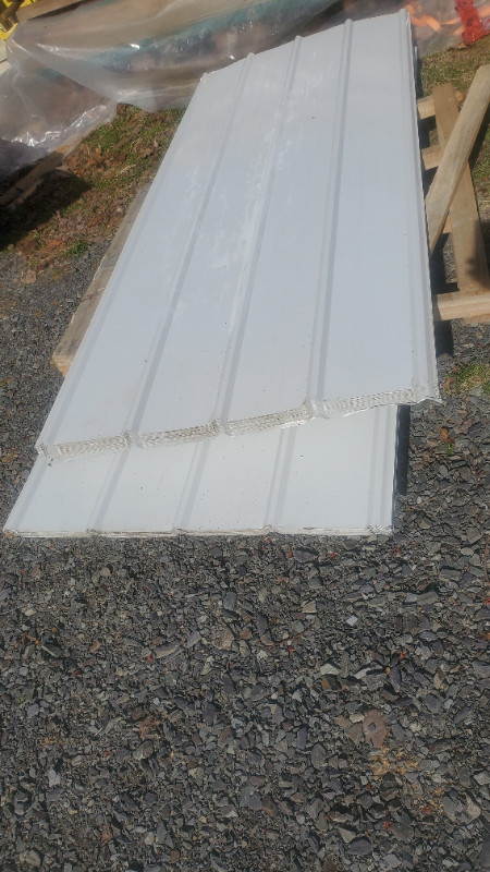 new white metal roof/siding sheets in Roofing in City of Halifax