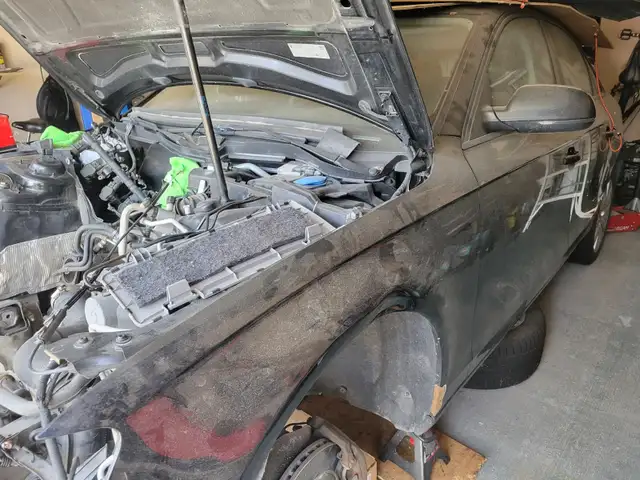 Audi A4 201163384461111811121