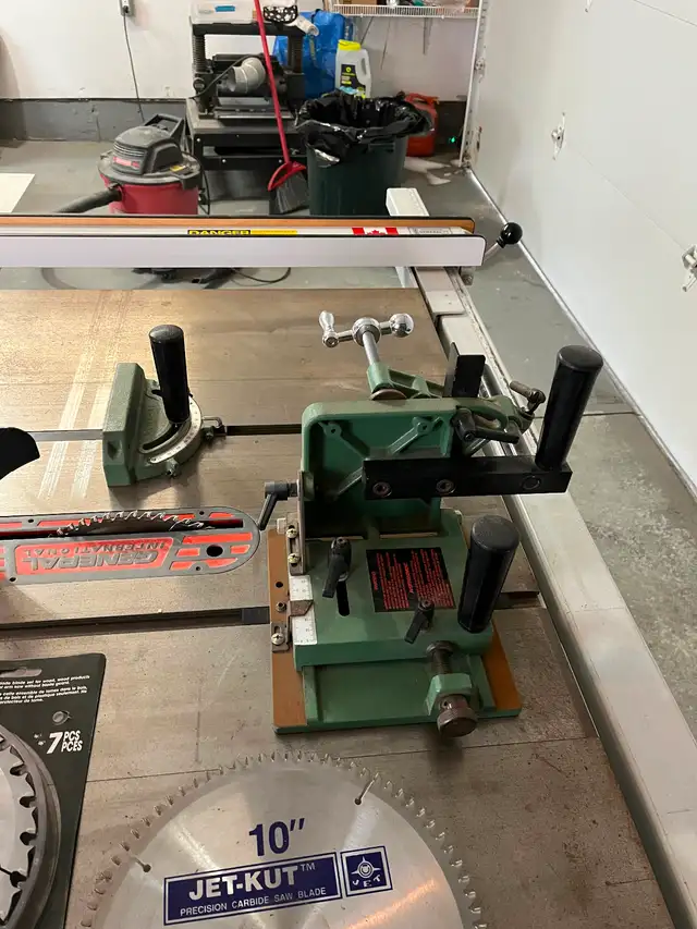 General Table Saw in Power Tools in Sarnia - Image 5
