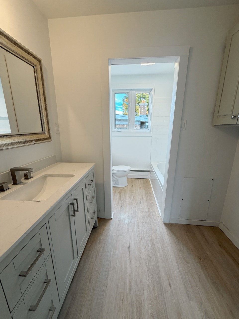 5 1/2 Vieux-Nord Hydro/électricité inclus - Cour Privée 3