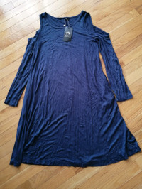 BNWT women maxi Stretchy cold shoulder dress size XL