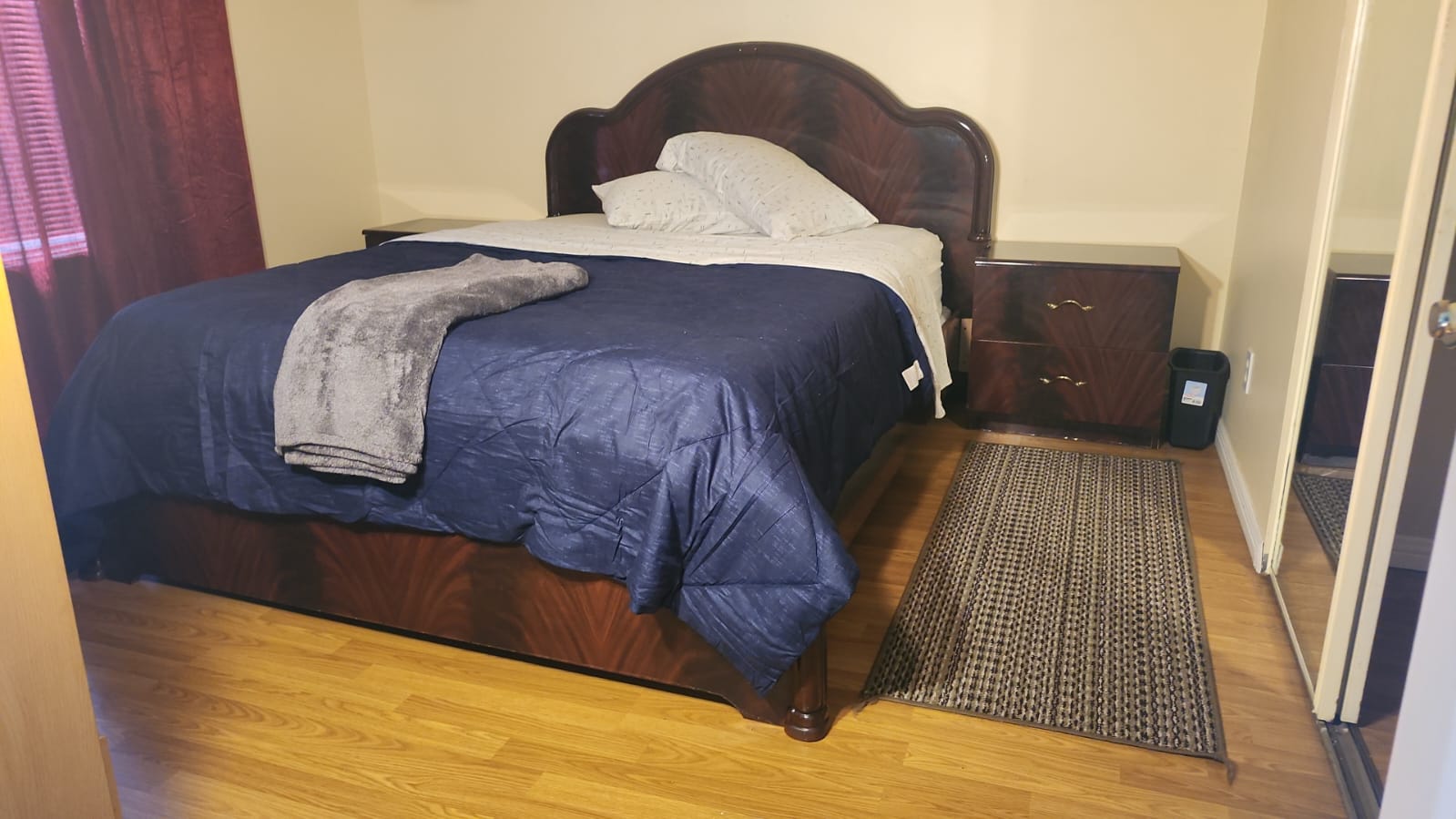Belle chambre meublée à louer à Laval, Disponible 1er septembre — photo 1