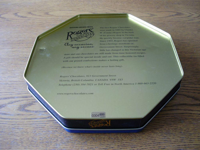 Collectible "Rogers" Tin in Arts & Collectibles in Saskatoon - Image 2