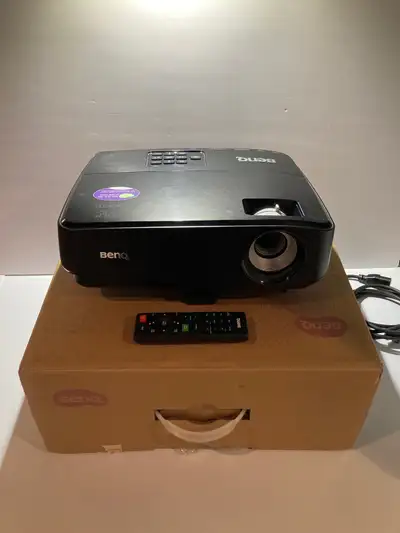 BenQ projector with remote , View more
