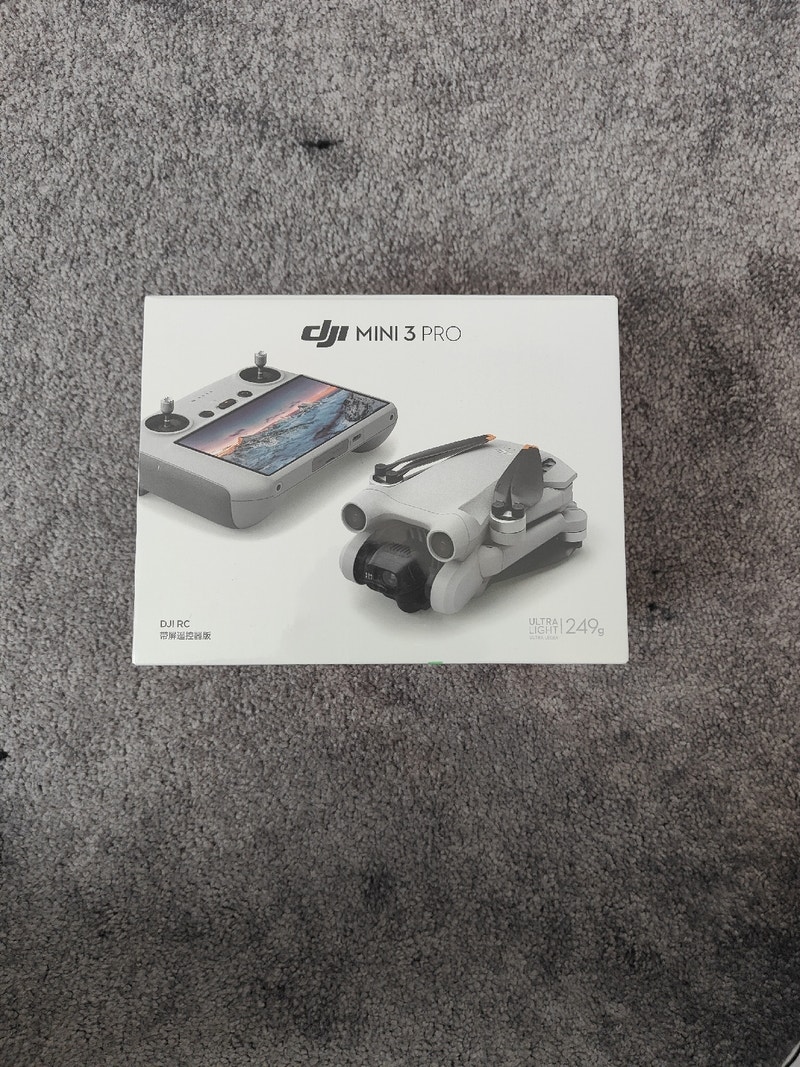 Dji mini 3 pro combo factory sealed with smart controller General Electronics Calgary Kijiji