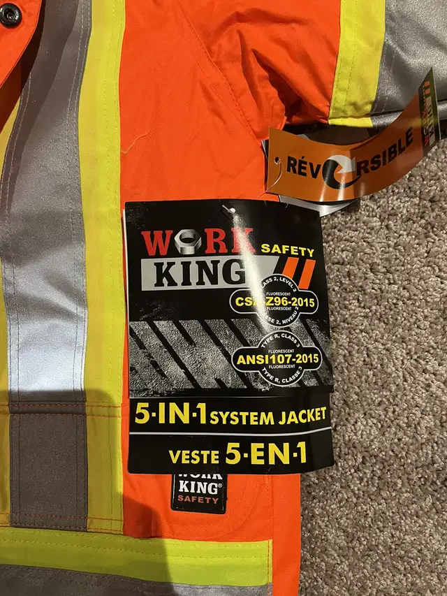Work King 5-in-1 jacket with safety stripes  in Men's in Winnipeg - Image 3