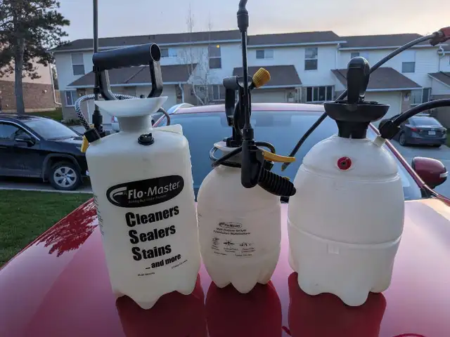 Garden Sprayers in Outdoor Tools & Storage in Owen Sound - Image 6