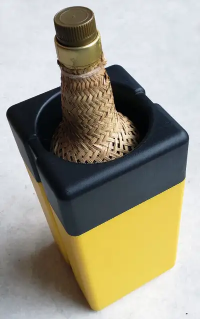 WINE CHILLER BUCKET  - SALTON / SEAU REFROIDISSEUR A VIN, View more