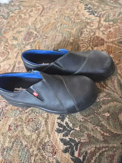 Steel toes shoes ladies size 38, View more