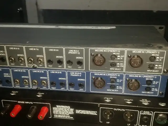Symetrix 450 Dual Zone Priority Mixer. 0 tons of audio gear cont in Other in City of Montréal - Image 6