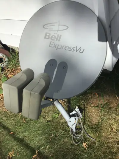 Bell expressvu dish with duel LNB, View more