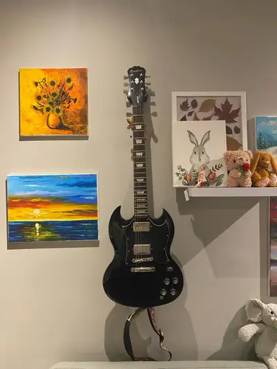 Epiphone SG Pro - like new Ebony, new strings, View more