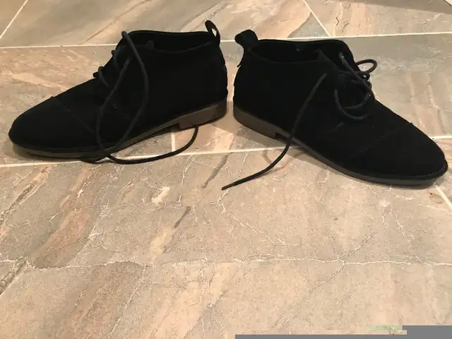 Skechers Bobs black leather Shoes (New) (size 9) in Women's - Shoes in Richmond - Image 5