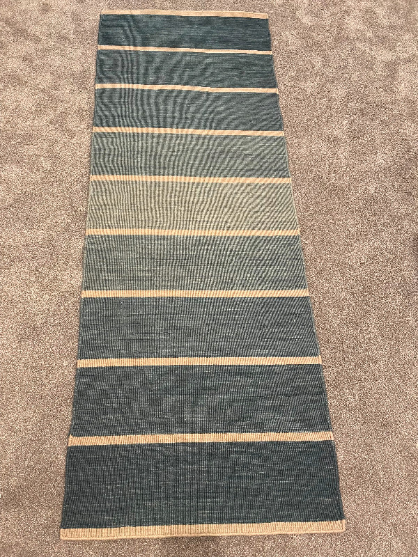 CHIC BLUE & WHITE STRIPED RUG RUNNER 2'7" X 7' in Rugs, Carpets & Runners in Calgary