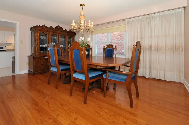 Large Bedroom on 2nd Floor for Rent, Markham, McCowan/16th63849107174019122