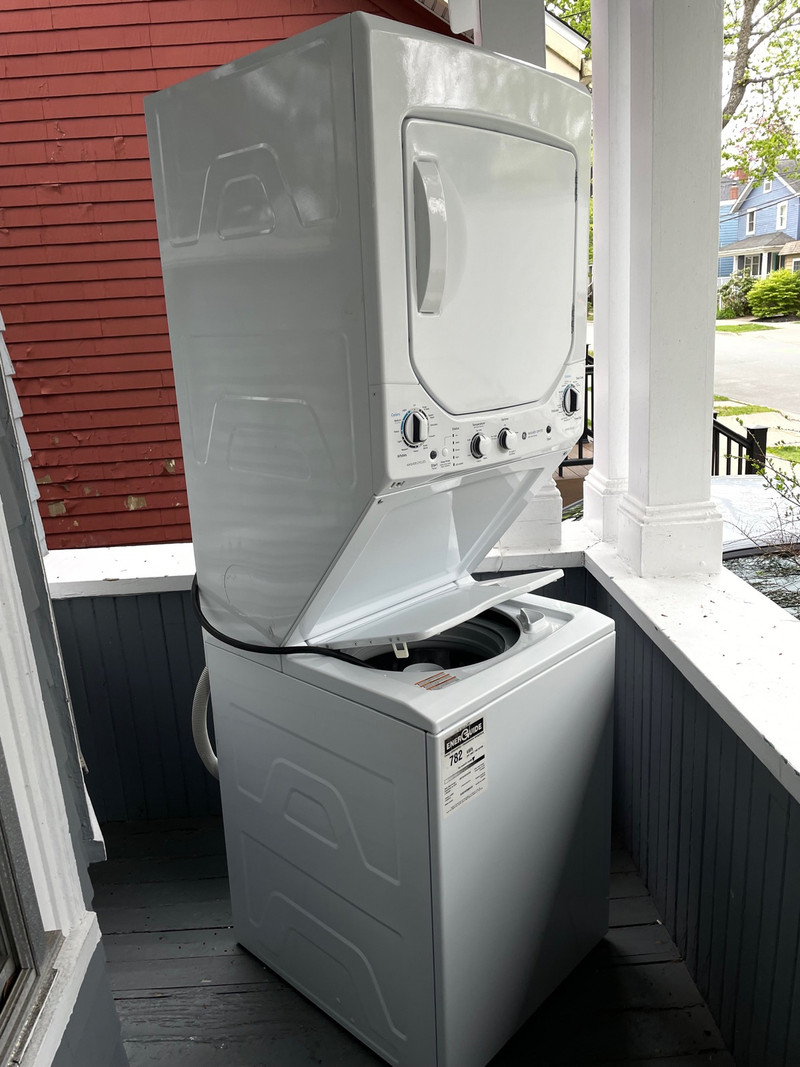 Apartment Washer and Dryer good working condition Washers & Dryers