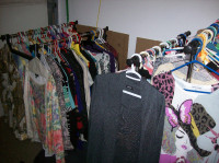 vente de garage sur appel,linge femme,bebe,S.M.L., DVD,bibelot