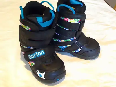 Cute Burton Mini Grom Snowboard Boots Toddler Youth 11 Like New, View more