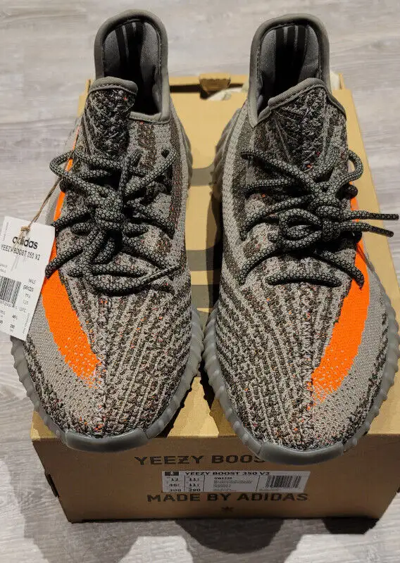 YEEZY BELUGA REFLECTIVE 350 V2 BOOST SIZE 12 in Men's Shoes in Markham / York Region - Image 10