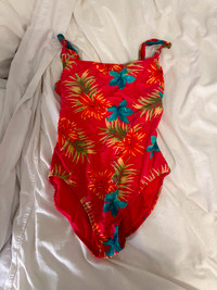 Tropical one-piece bathing suit
