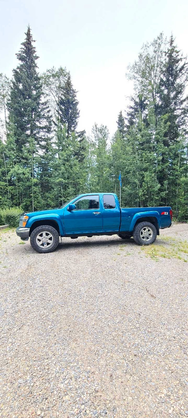 2011 Chevy Colorado Z71 in Cars & Trucks in St. Albert - Image 2