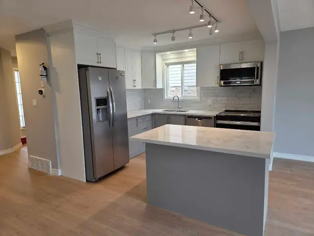 House for rent in Kitchener in Long Term Rentals in Kitchener / Waterloo - Image 7