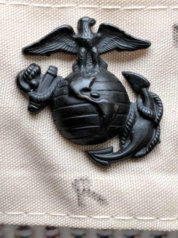 USMC Left and Right Eagle, Globe & Anchor Hat or Lapel Pins in Arts & Collectibles in Stratford - Image 2