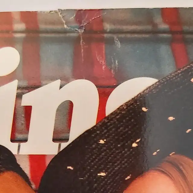Rolling Stone US Magazine Madonna & Maluma Nov 21 Éd.Collector's in Magazines in Longueuil / South Shore - Image 6