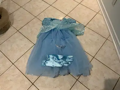 Cinderella dress and accessories (age 10-14), View more