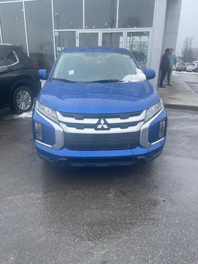 2024 Mitsubishi RVR ES 4WD Lease Transfer-Transfert de location