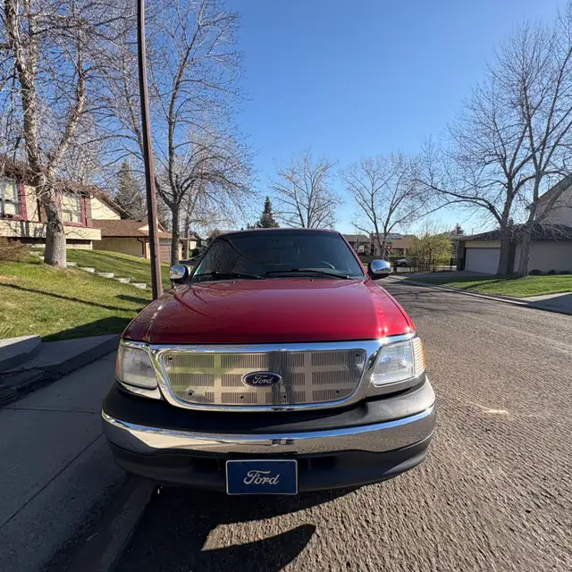 1999 Ford F150 XLT in Classic Cars in Calgary - Image 8
