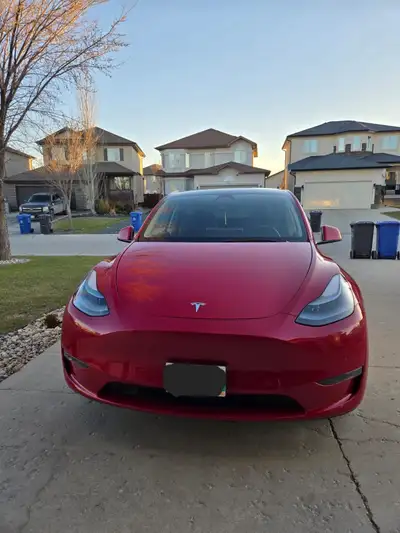 2022 Tesla Model Y Long Range Dual Motor All-Wheel Drive. In great condition. First owner