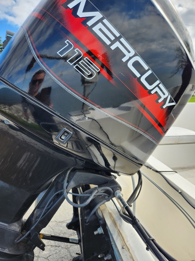 Center console fishing boat Powerboats & Motorboats St. Catharines