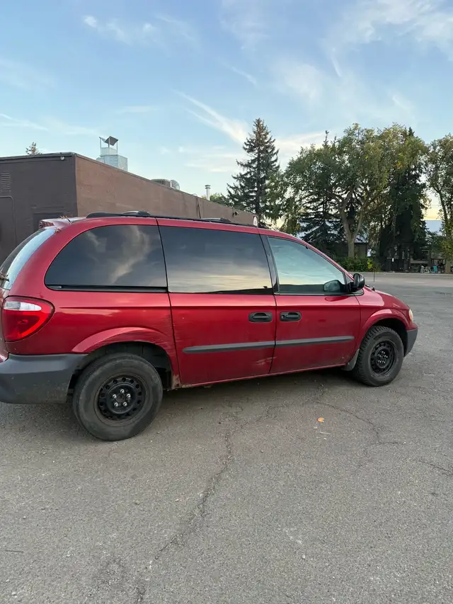 2002 Dodge Caravan573329924487260162