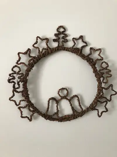 Vine Wall Wreath (Brampton), View more