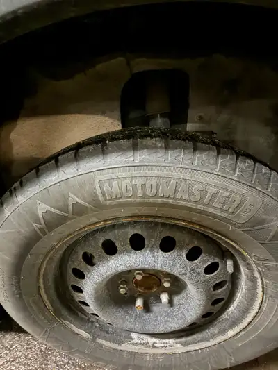 Selling a complete winter wheel and tire package originally used on a 2020 Mazda CX-5 GS. Everything...