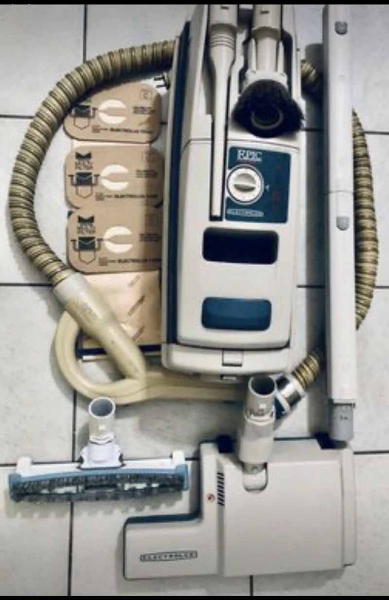Aspirateur Electrolux Epic puissante et Toute Ses Accessoires Aspirateurs Ville de Montréal