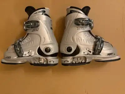 Kids Adjustable Ski Boots size 16 - 18.5, View more
