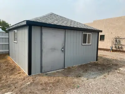 Discover the possibilities with this versatile Fort Macleod storage or workspace shed! While it's no...