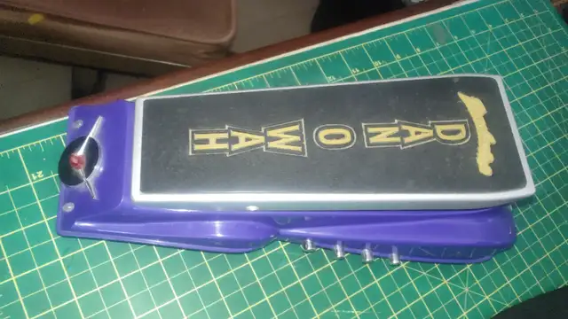 Daneletro Dan O Wah effects pedal in Amps & Pedals in Hamilton - Image 3